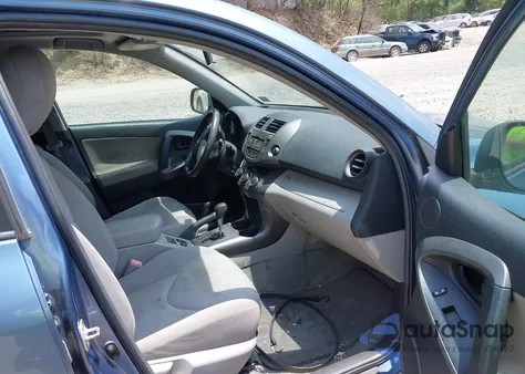 2011 Toyota Rav4 из США, поврежденный, VIN 2T3BF4DV3BW135749